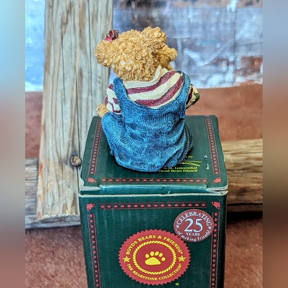 Boyds Bears Collection The Bearstone Collection Megan McBruin & Friend Bear Hugs - Picture 6 of 11